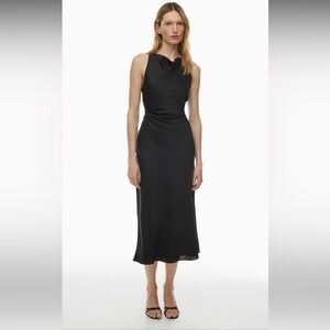 Aritzia Wilfred
Portrait Satin Dress
